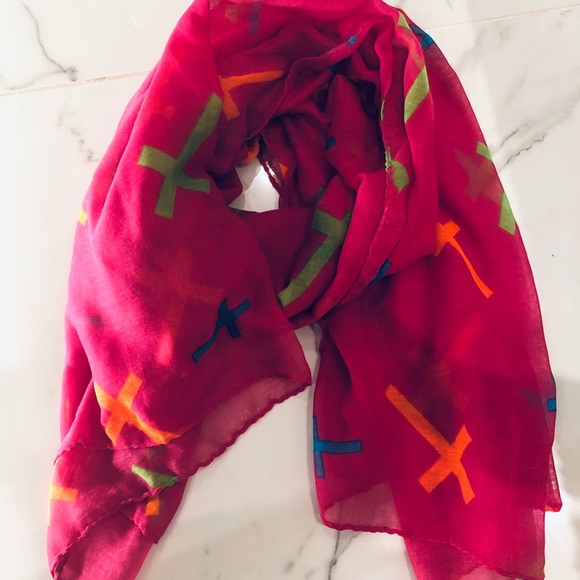 Buy three item .one free scarf 🧣👏🏻👏🏻 - Picture 6 of 15